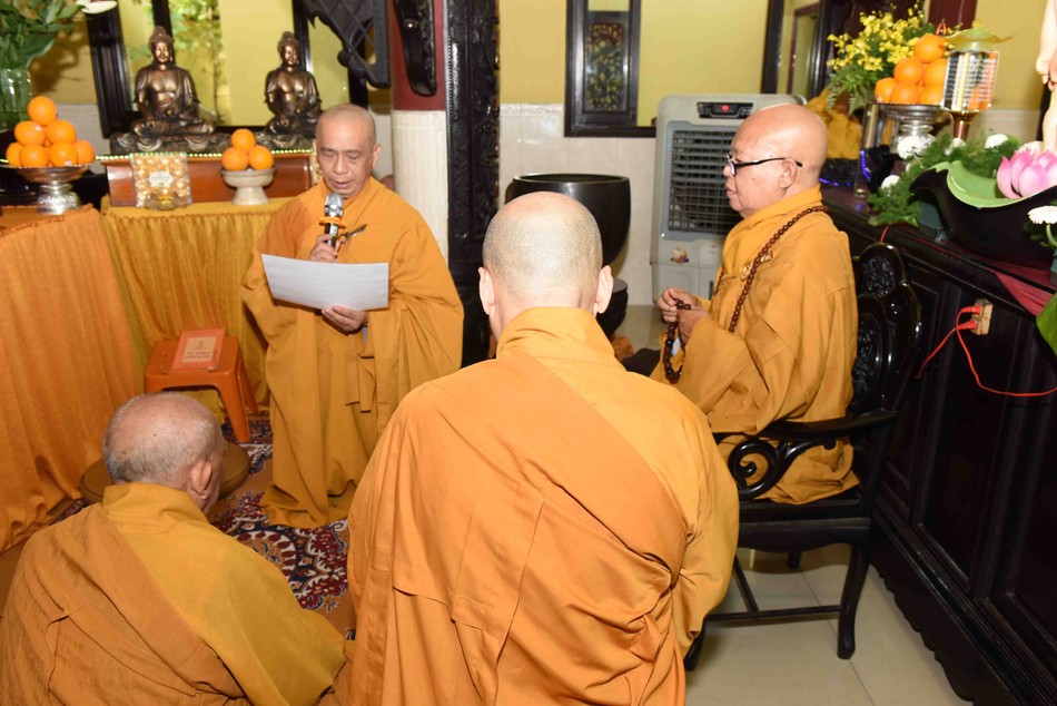 Chư tôn đức đối thú an cư Chư tôn đức đối thú an cư