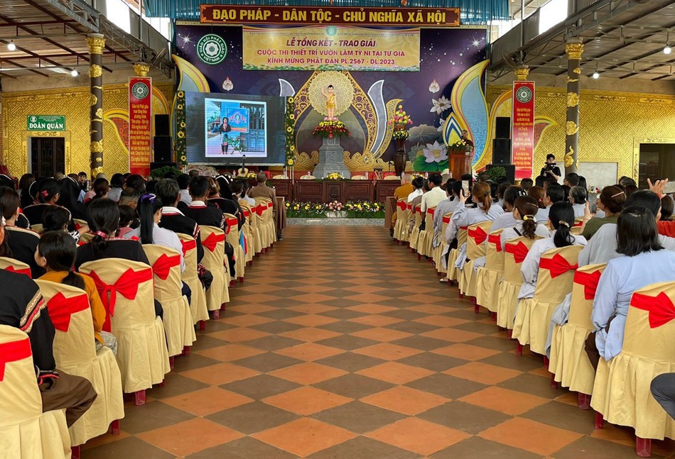 Quang cảnh buổi lễ