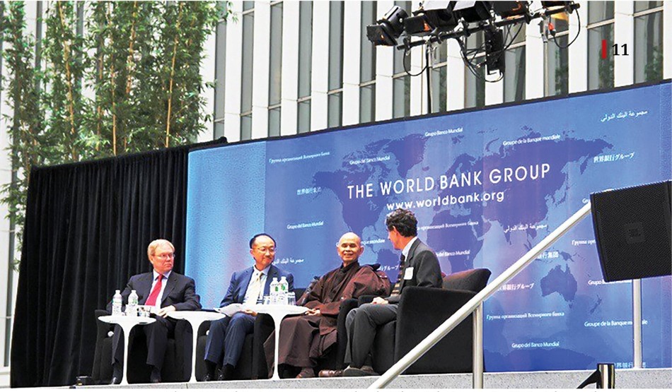 Thiền sư Thích Nhất Hạnh được mời tới chia sẻ về về sự cần thiết của thiền tập trong việc cải thiện chất lượng sống và công việc tại Ngân hàng Thế giới - World Bank (2013) Thiền sư Thích Nhất Hạnh được mời tới chia sẻ về về sự cần thiết của thiền tập trong việc cải thiện chất lượng sống và công việc tại Ngân hàng Thế giới - World Bank (2013)