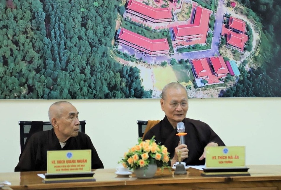 Hòa thượng Thích Hải Ấn phát biểu chỉ đạo Hòa thượng Thích Hải Ấn phát biểu chỉ đạo