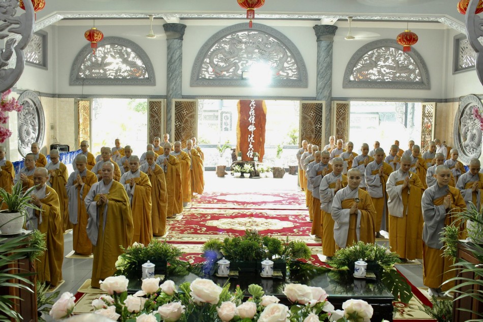 Chư hành giả Ni an cư tại trường hạ tổ đình Kim Sơn Chư hành giả Ni an cư tại trường hạ tổ đình Kim Sơn