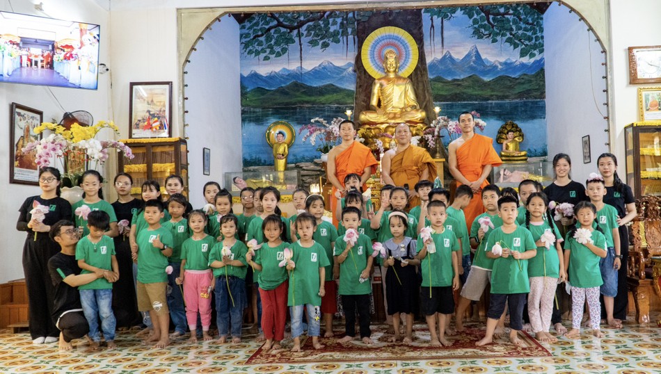 Chụp ảnh lưu niệm