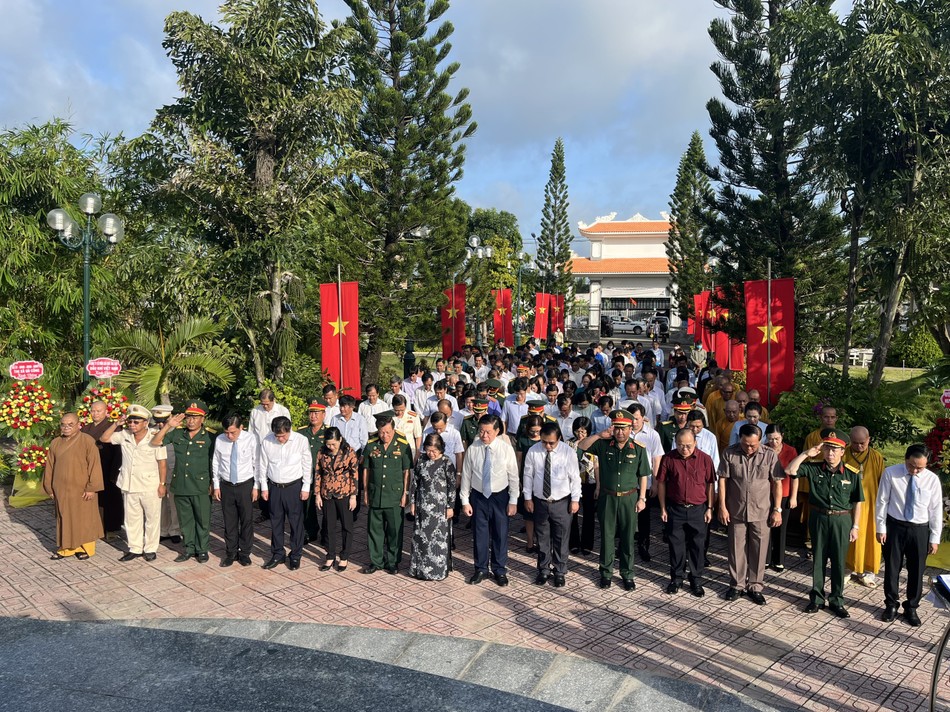 Phút mặc niệm Phút mặc niệm