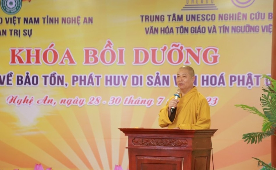 Hòa thượng Thích Thọ Lạc phát biểu khai mạc Hòa thượng Thích Thọ Lạc phát biểu khai mạc