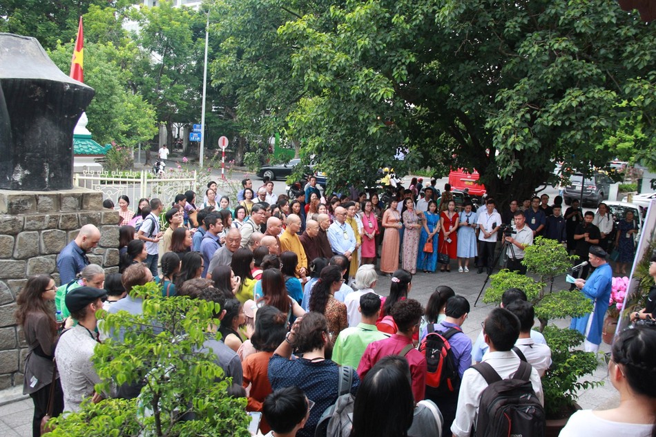 Triển lãm được nhiều du khách trong và ngoài nước quan tâm tham dự Triển lãm được nhiều du khách trong và ngoài nước quan tâm tham dự