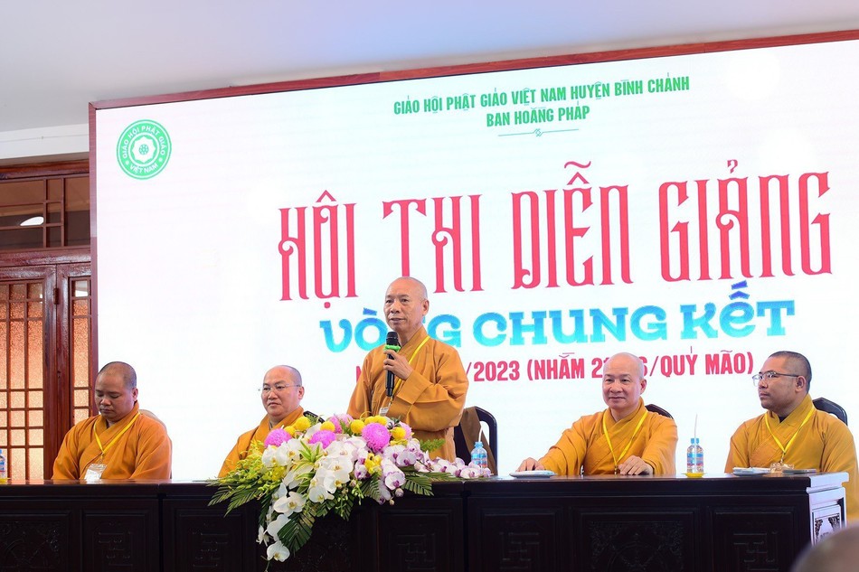 Hòa thượng Thích Huệ Minh phát biểu Hòa thượng Thích Huệ Minh phát biểu