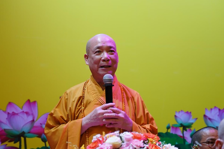 Hòa thượng Thích Bảo Nghiêm ban đạo từ