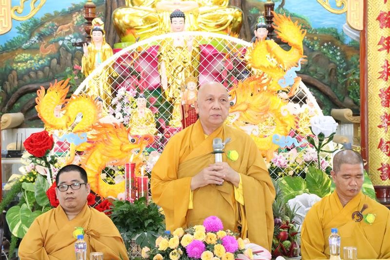 Hòa thượng Thích Thiện Nghĩa ban đạo từ Hòa thượng Thích Thiện Nghĩa ban đạo từ