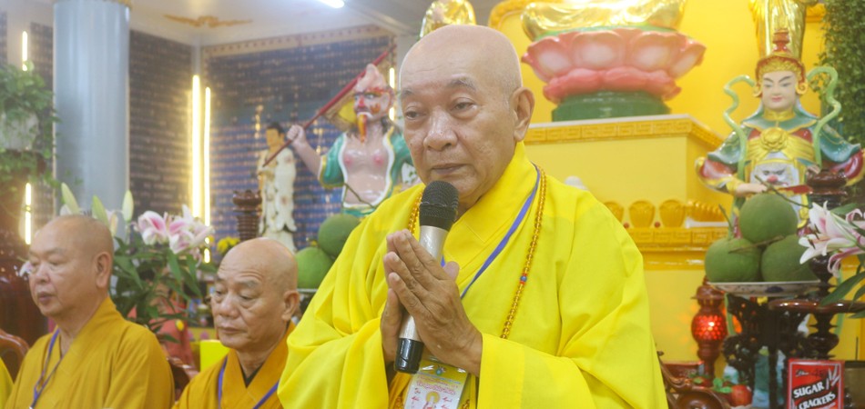 Hòa thượng Thích Thiện Lương ban đạo từ Hòa thượng Thích Thiện Lương ban đạo từ