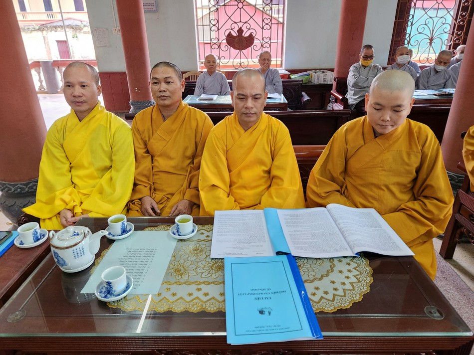 Chư Tăng Ni tham dự