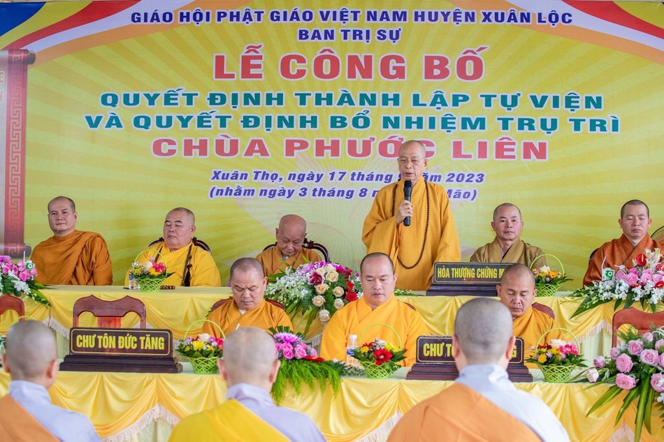 Thượng tọa Thích Huệ Khai ban đạo từ Thượng tọa Thích Huệ Khai ban đạo từ