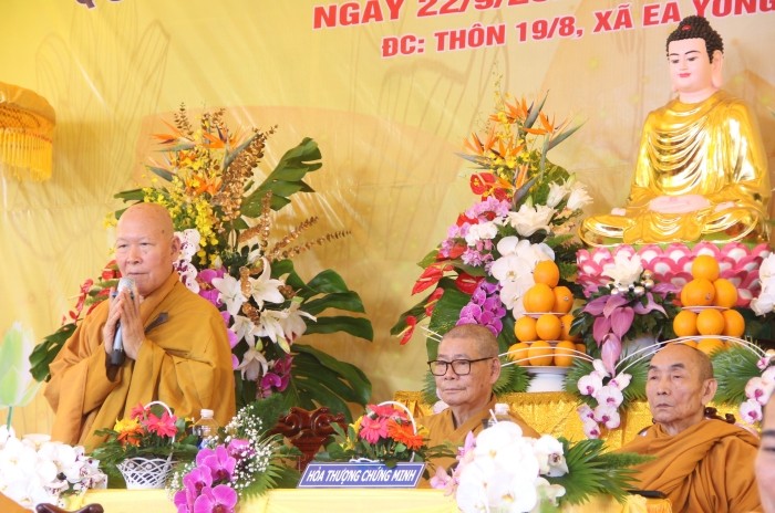 Hòa thượng Thích Minh Nghĩa ban huấn từ Hòa thượng Thích Minh Nghĩa ban huấn từ