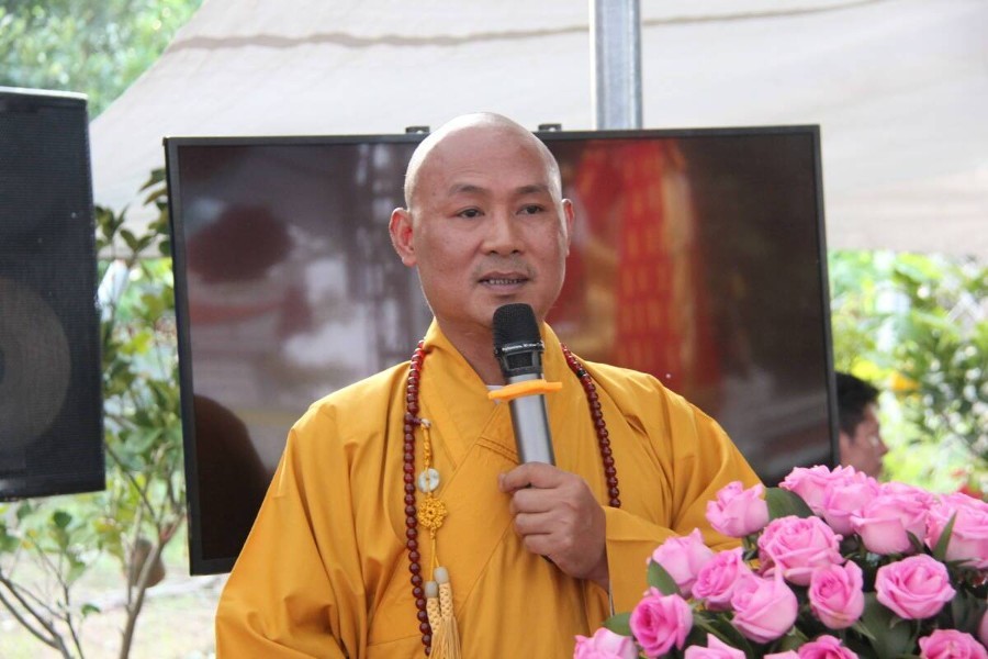 Thượng tọa Thích Giác Minh ban đạo từ