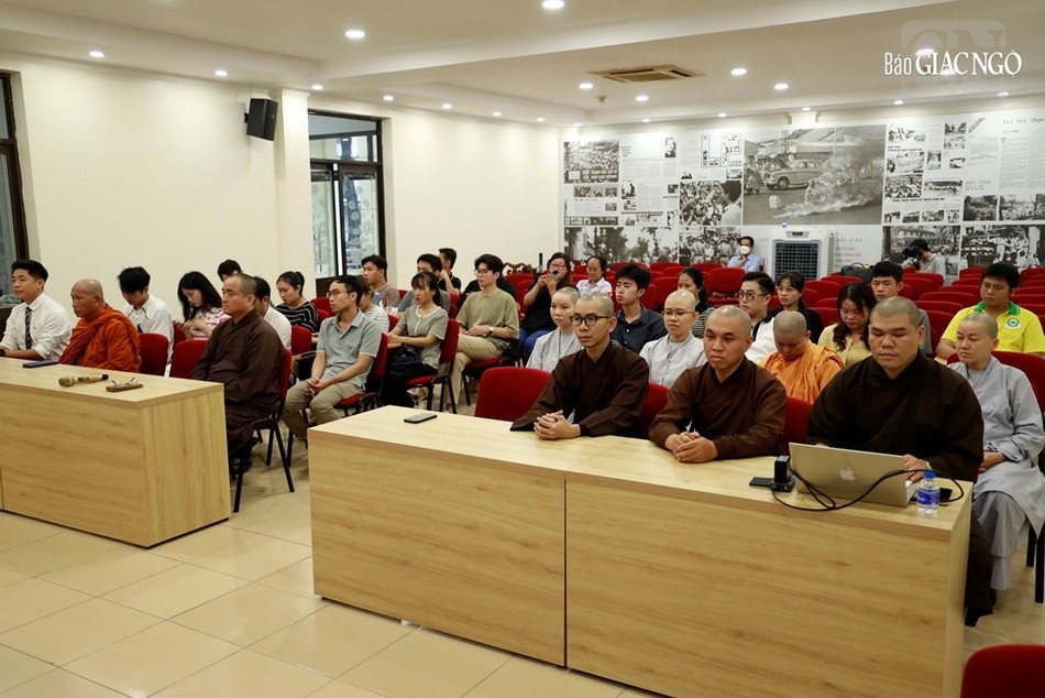 Chư Tăng Ni, độc giả tham dự Chư Tăng Ni, độc giả tham dự