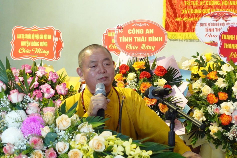 Thượng tọa Thích Thanh Hòa phát biểu khai mạc