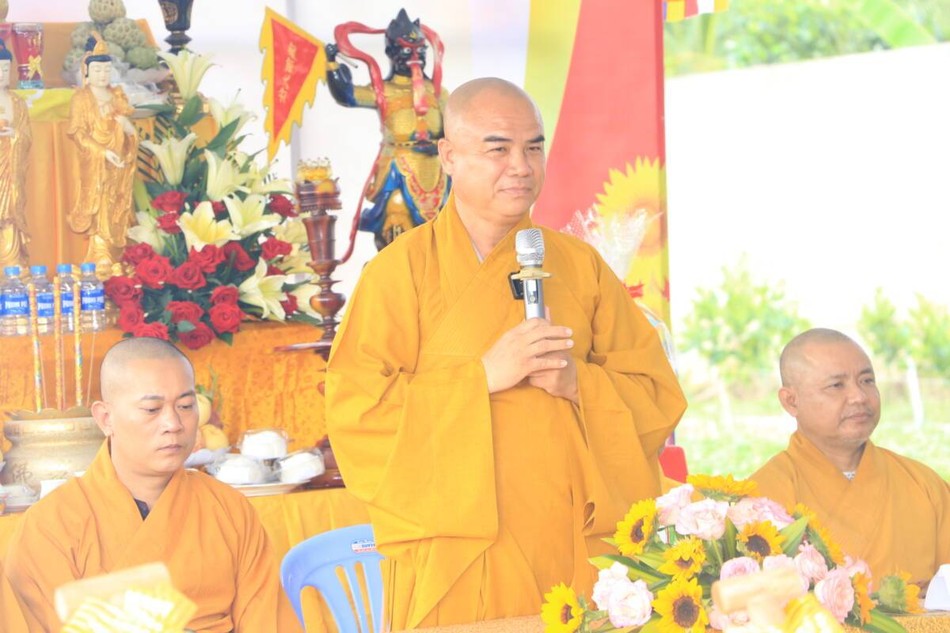 Thượng tọa Thích Tĩnh Triệt ban đạo từ Thượng tọa Thích Tĩnh Triệt ban đạo từ