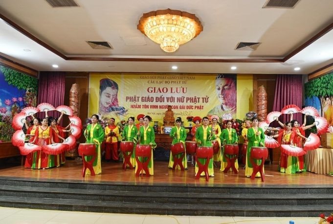 Văn nghệ chào mừng Văn nghệ chào mừng