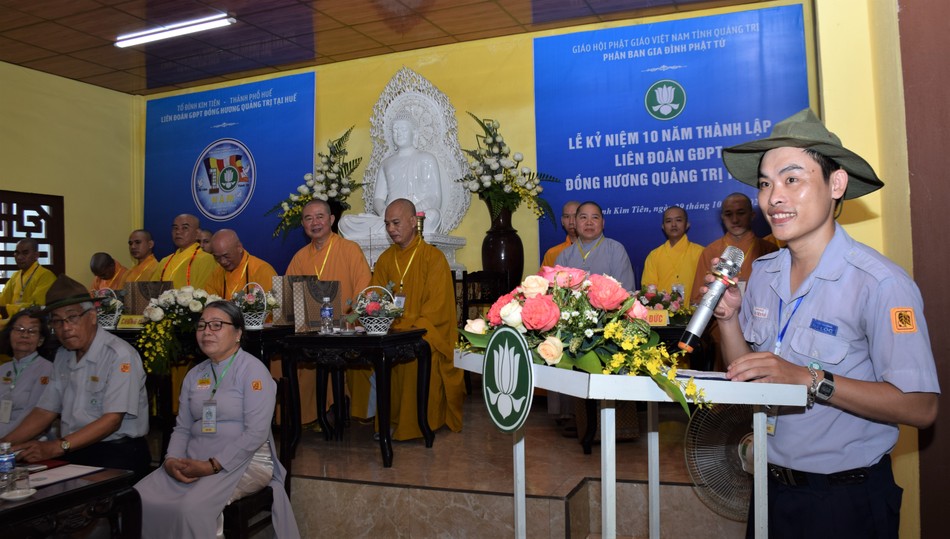 Huynh trưởng cấp Tập Như Hòa Hoàng Chiếm Thuận phát biểu khai mạc Huynh trưởng cấp Tập Như Hòa Hoàng Chiếm Thuận phát biểu khai mạc