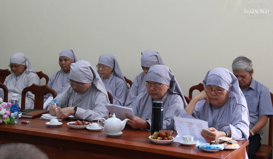 Hội thảo khoa học “Thiền phái Liễu Quán: Lịch sử hình thành và phát triển” sẽ diễn ra vào ngày 31-12-2023 và 1-1-2024 (nhằm ngày 19 và 20-11-Quý Mão) tại Học viện Phật giáo VN tại Huế - cơ sở II nhân tưởng niệm 281 năm Tổ sư viên tịch Hội thảo khoa học “Thiền phái Liễu Quán: Lịch sử hình thành và phát triển” sẽ diễn ra vào ngày 31-12-2023 và 1-1-2024 (nhằm ngày 19 và 20-11-Quý Mão) tại Học viện Phật giáo VN tại Huế - cơ sở II nhân tưởng niệm 281 năm Tổ sư viên tịch