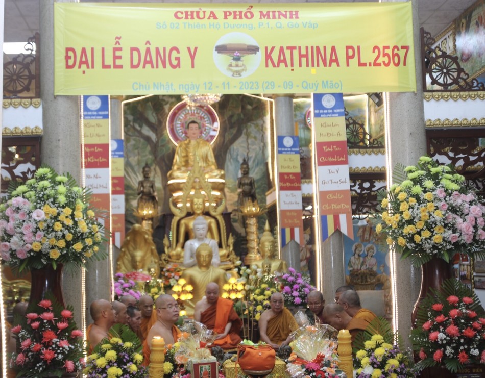 Chư tôn đức chứng minh, tham dự buổi lễ