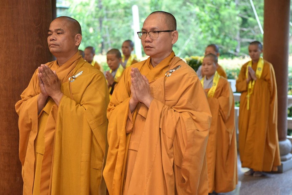 Nhất tâm tưởng niệm