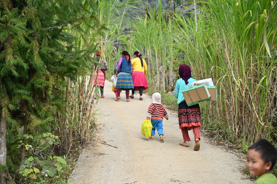 Những món quà tuy nhỏ nhưng chứa đựng rất nhiều tình cảm của các Phật tử, nhà hảo tâm, mạnh thường quân dành cho các em ở vùng cao Những món quà tuy nhỏ nhưng chứa đựng rất nhiều tình cảm của các Phật tử, nhà hảo tâm, mạnh thường quân dành cho các em ở vùng cao