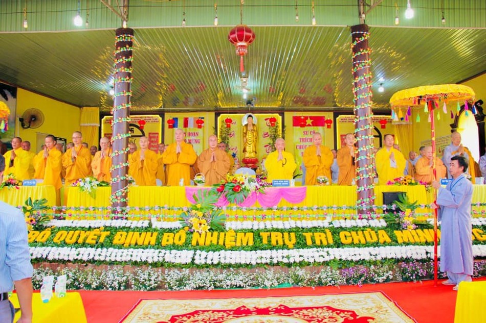 Niệm Phật cầu gia hộ