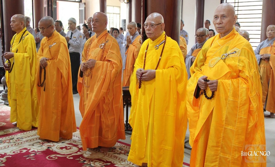 Chư tôn Trưởng lão Hội đồng Chứng minh Chư tôn Trưởng lão Hội đồng Chứng minh