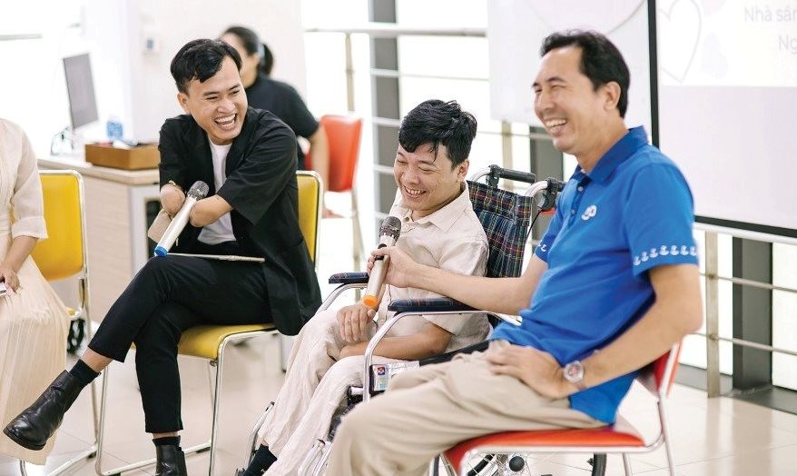 Nguyễn Ngọc Nhứt trong một chương trình giao lưu, truyền cảm hứng sống tích cực - Ảnh: NVCC Nguyễn Ngọc Nhứt trong một chương trình giao lưu, truyền cảm hứng sống tích cực - Ảnh: NVCC