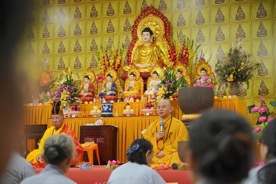 Đại đức Thích Lệ Ngôn chia sẻ thời pháp thoại ngắn Đại đức Thích Lệ Ngôn chia sẻ thời pháp thoại ngắn