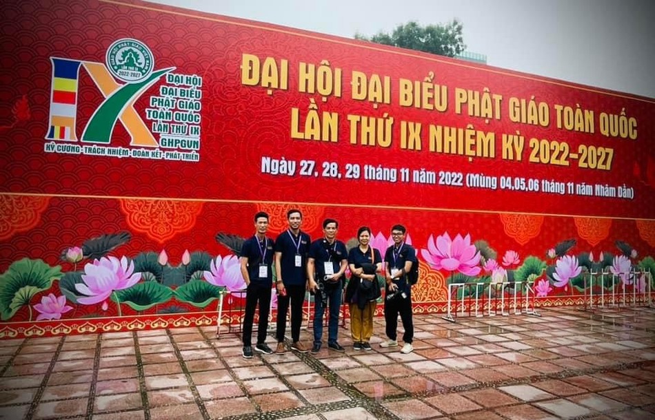 ... đoàn kết