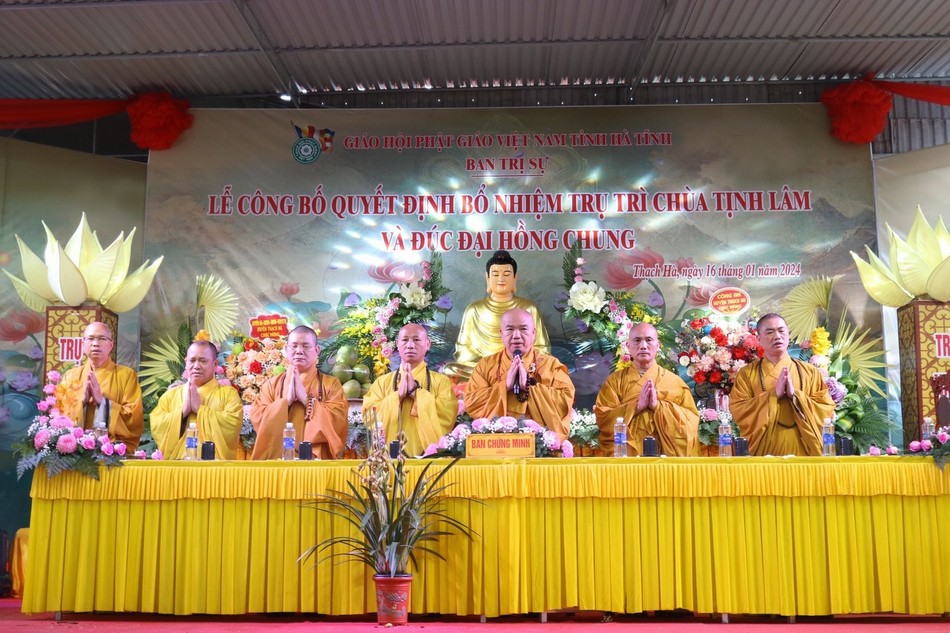 Chư tôn đức niệm Phật cầu gia hộ Chư tôn đức niệm Phật cầu gia hộ