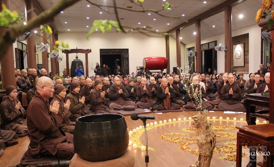 Lễ tưởng niệm Thiền sư Thích Nhất Hạnh vào tối ngày 28-1 (18-12-Quý Mão)