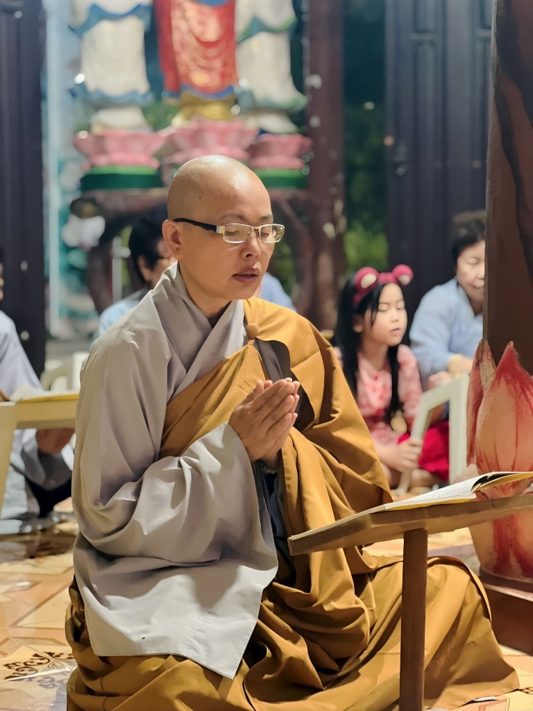 Thời kinh đầu năm mới