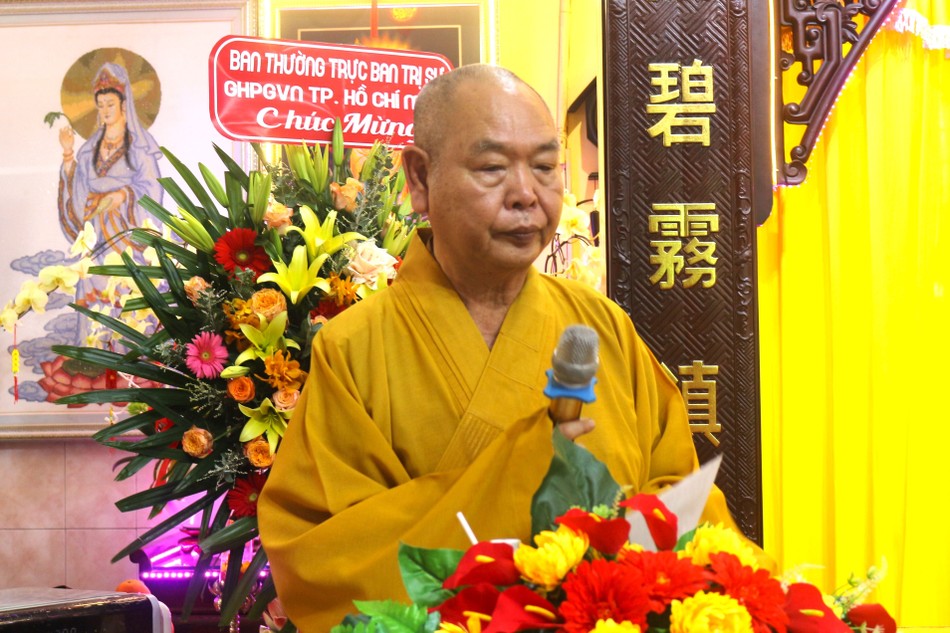 Thượng tọa Thích Huệ Công phát biểu khai mạc Thượng tọa Thích Huệ Công phát biểu khai mạc