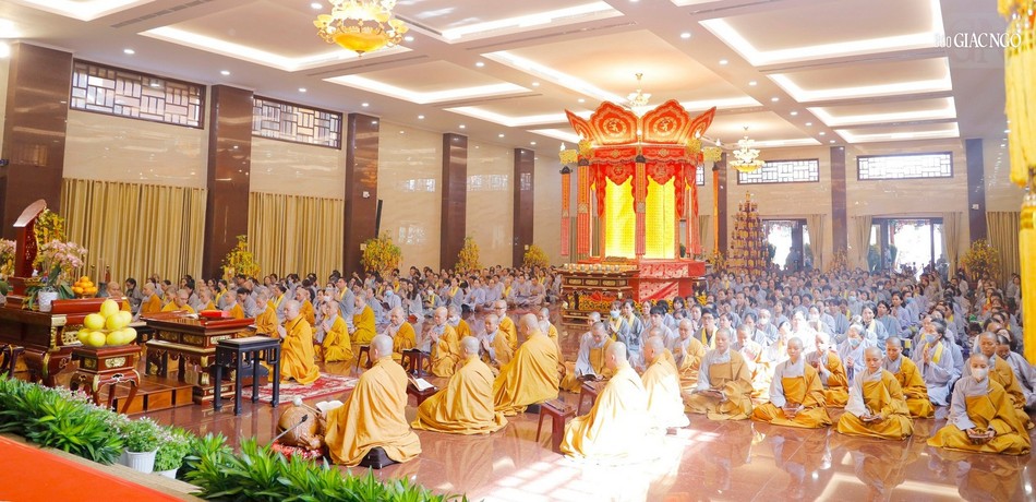 Pháp hội Dược Sư tại Việt Nam Quốc Tự diễn ra trong không khí trang nghiêm, thanh tịnh từ mùng 6 đến mùng 8 Tết Giáp Thìn Pháp hội Dược Sư tại Việt Nam Quốc Tự diễn ra trong không khí trang nghiêm, thanh tịnh từ mùng 6 đến mùng 8 Tết Giáp Thìn