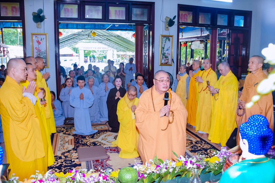 Khóa lễ cầu nguyện Khóa lễ cầu nguyện