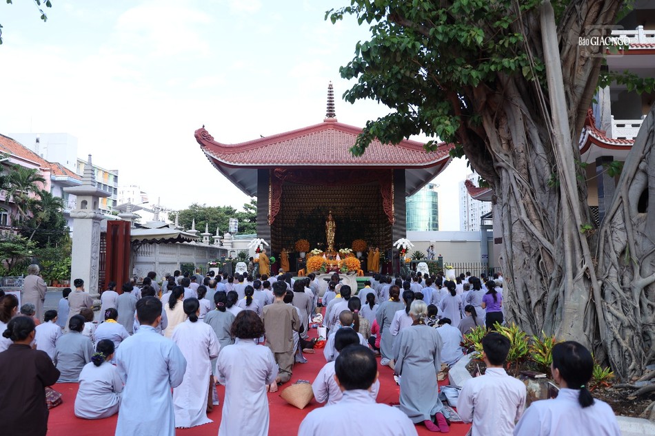 Quang cảnh buổi lễ