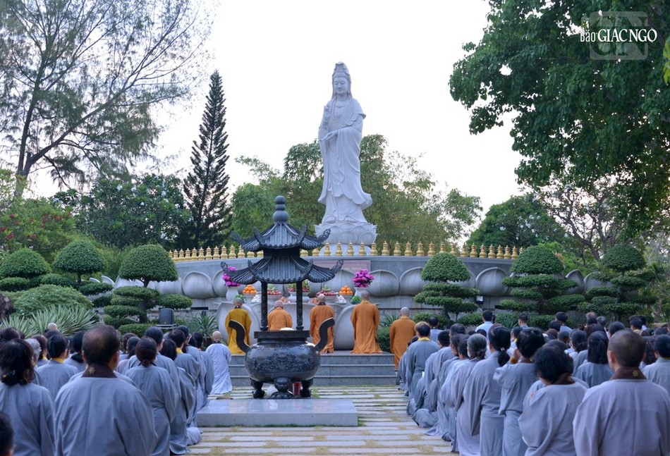 Quang cảnh buổi lễ