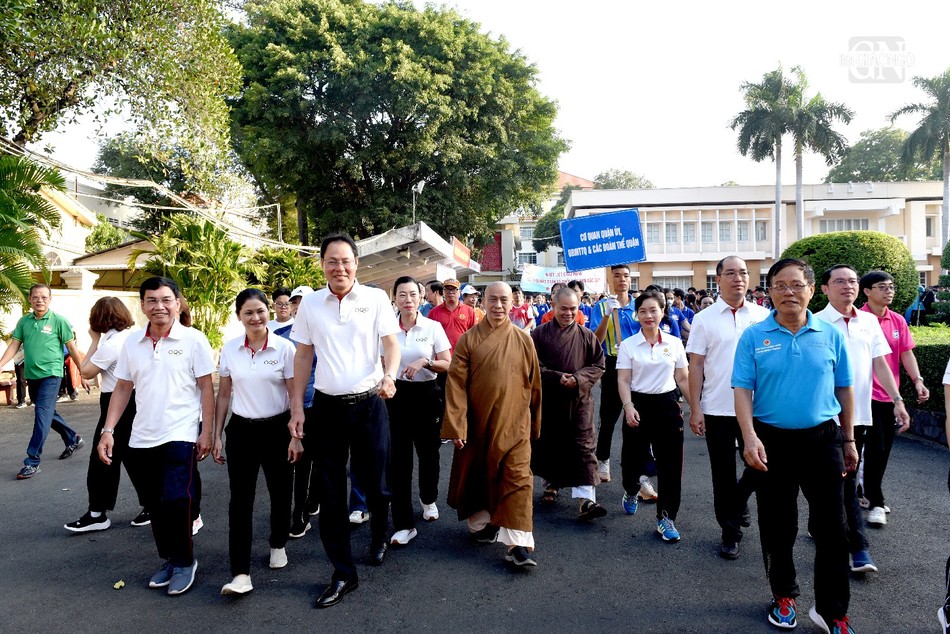 Đi bộ nâng cao sức khỏe Đi bộ nâng cao sức khỏe