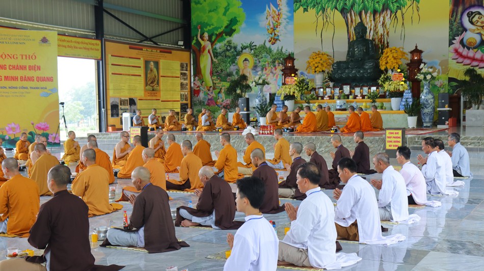 Thọ trai trong chánh niệm Thọ trai trong chánh niệm