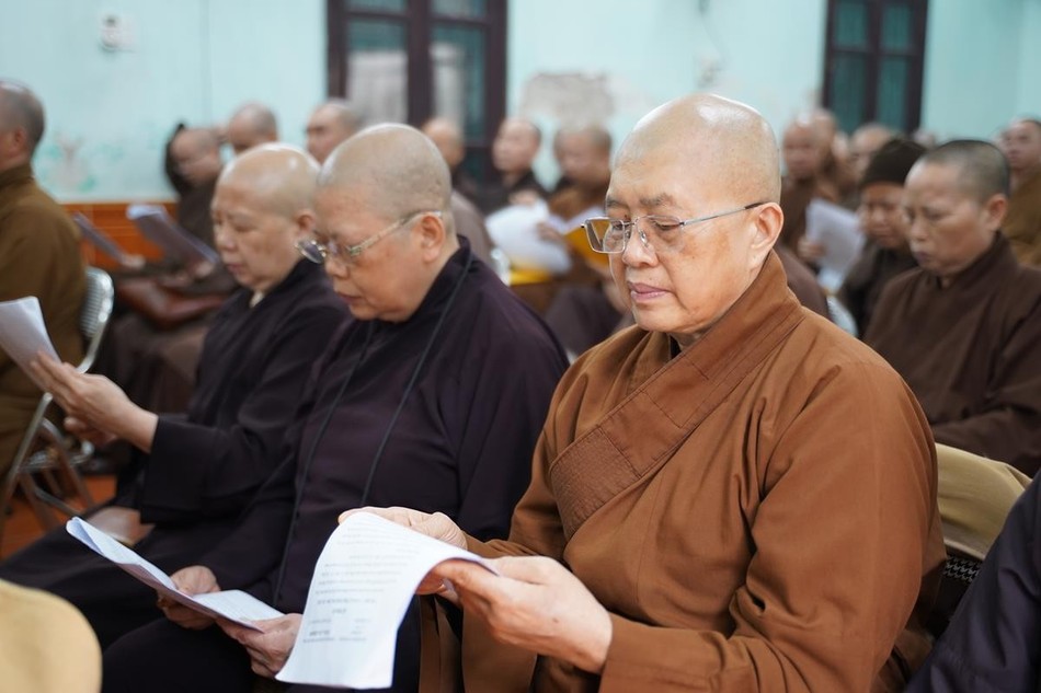 Chư Ni tham dự hội nghị Chư Ni tham dự hội nghị