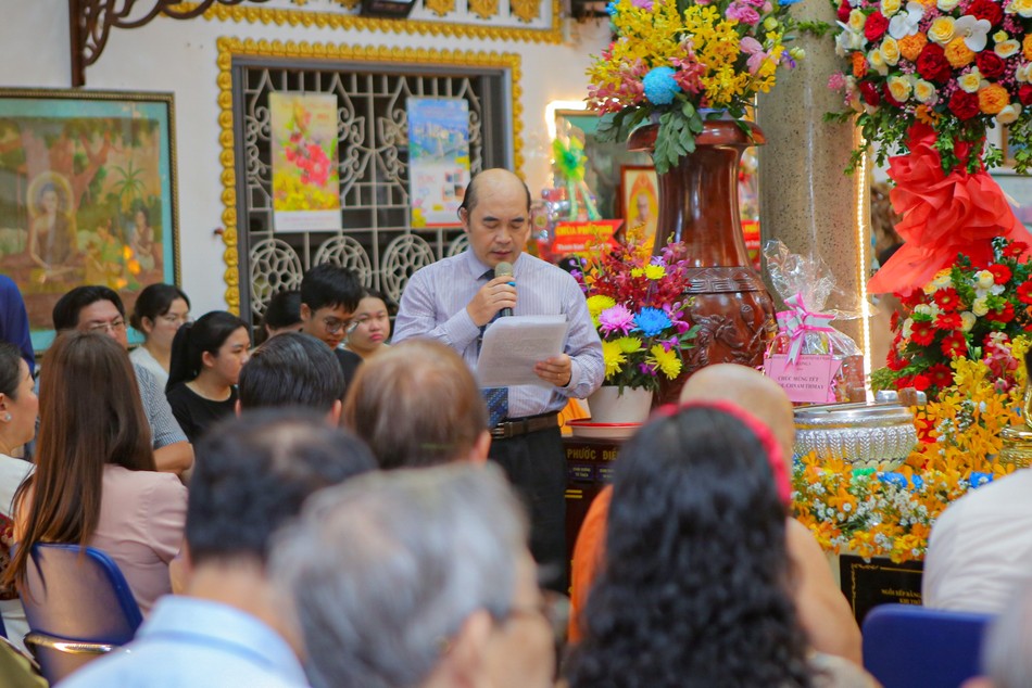 Ông Hồ Xuân Lâm, Phó Chủ tịch Liên hiệp các tổ chức hữu nghị TP.HCM phát biểu khai mạc Ông Hồ Xuân Lâm, Phó Chủ tịch Liên hiệp các tổ chức hữu nghị TP.HCM phát biểu khai mạc