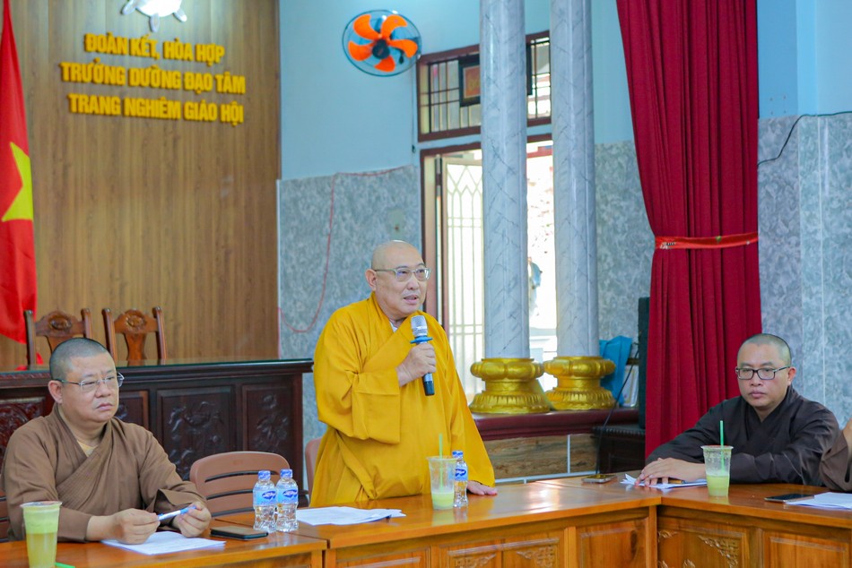 Thượng tọa Thích Chơn Trí, Phó ban Trị sự GHPGVN H.Hóc Môn đóng góp ý kiến về việc chuẩn bị Đại lễ Phật đản Phật lịch 2568 Thượng tọa Thích Chơn Trí, Phó ban Trị sự GHPGVN H.Hóc Môn đóng góp ý kiến về việc chuẩn bị Đại lễ Phật đản Phật lịch 2568