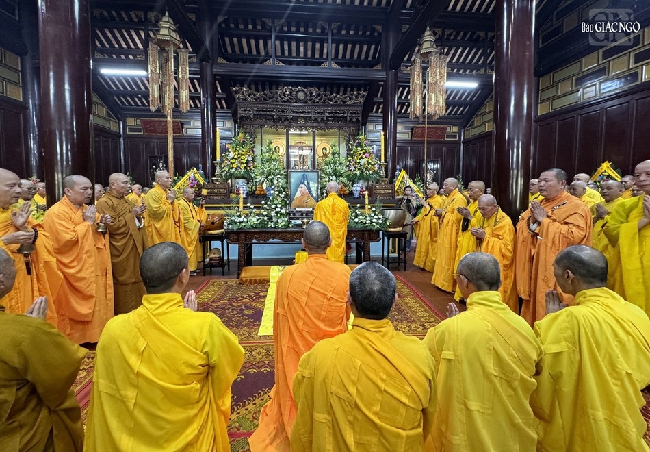 Quang cảnh buổi lễ cầu nguyện