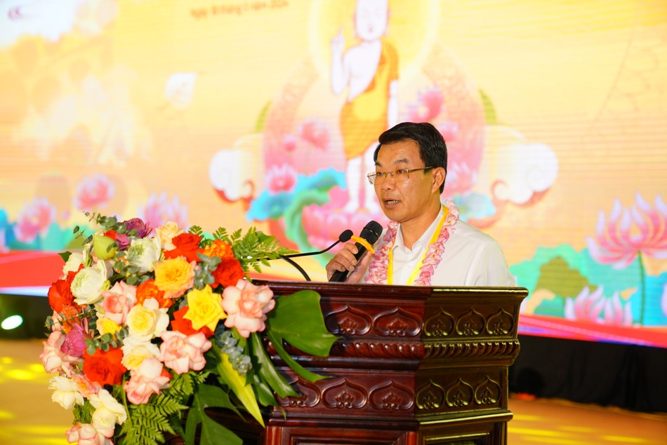 Ông Phạm Quang Ngọc phát biểu chúc mừng