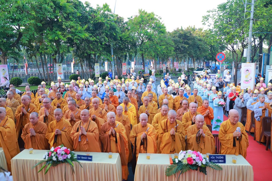 Niệm Phật cầu gia bị