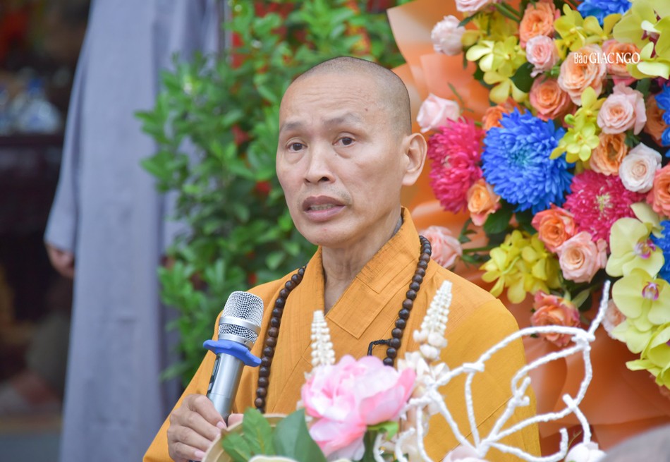 Thượng tọa Thích Minh Quang đọc Diễn văn Phật đản Phật lịch 2568