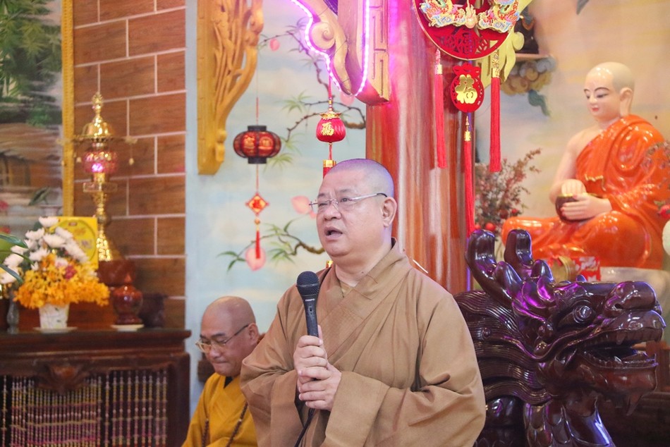 Thượng tọa Thích Minh Thanh phát biểu Thượng tọa Thích Minh Thanh phát biểu