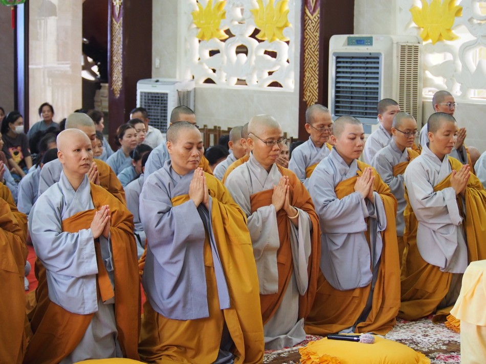 Chư hành giả Ni tại hạ trường chùa Phước Thiện Chư hành giả Ni tại hạ trường chùa Phước Thiện